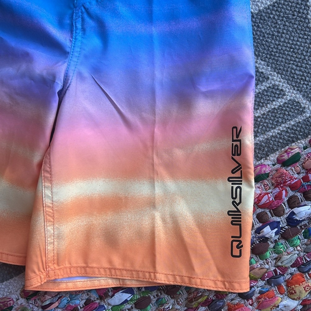 Quicksilver board shorts ~ 26/12